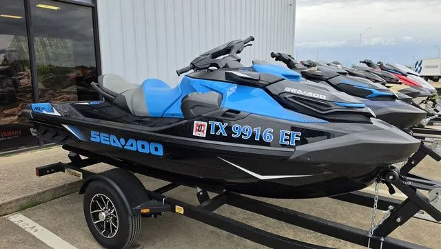The Image of Sea-Doo RXT 2018 - 1