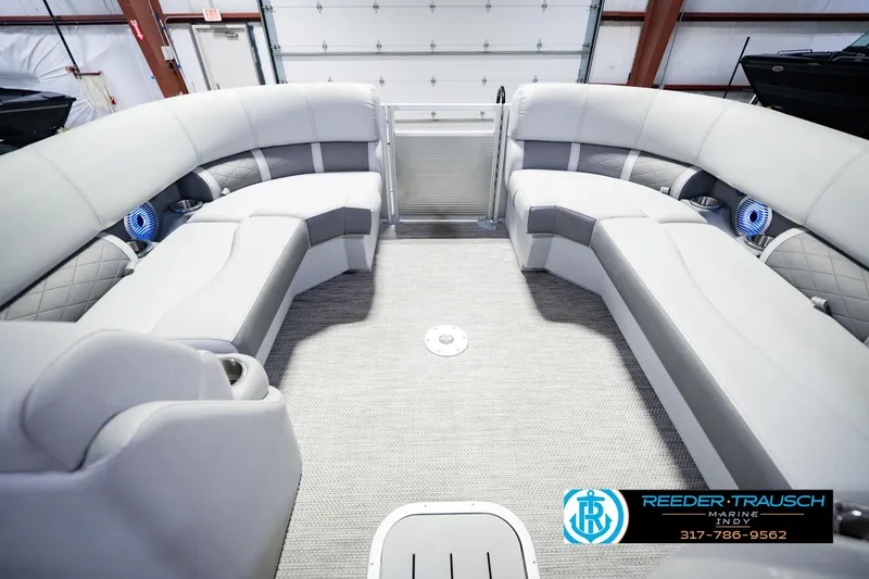 Slide: The Image of Interior of 2023 Bennington 23 LSR pontoon boat with luxurious seating and modern design. - 25