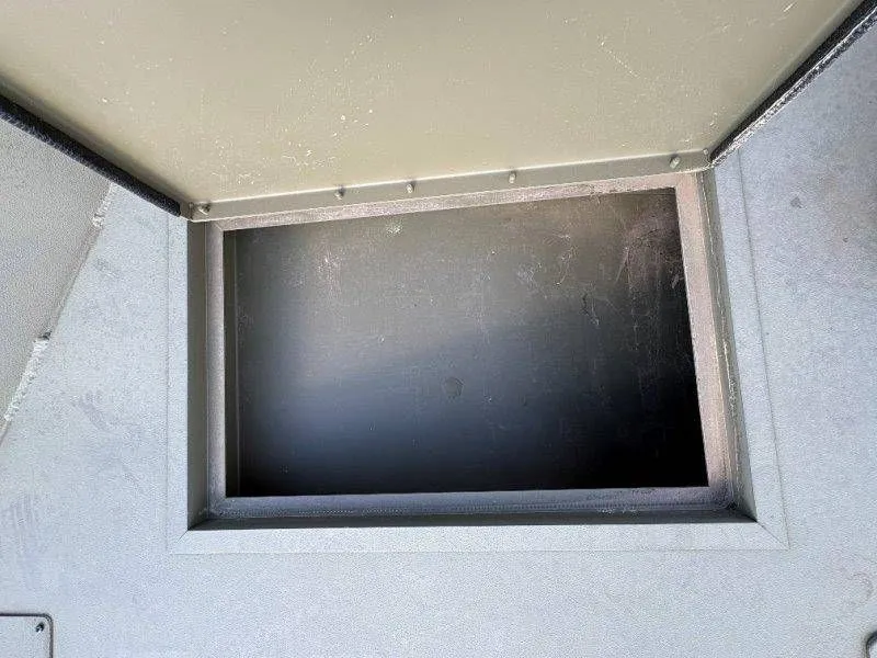 Slide: The Image of Lund 1870 Predator SS 2022 - 28