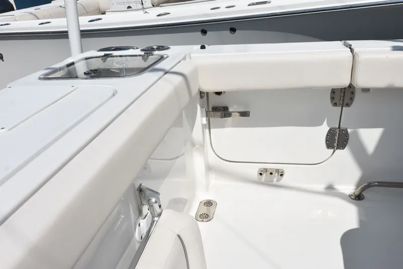 Slide: The Image of Sea Hunt 27 GAMEFISH FS 2023 - 10