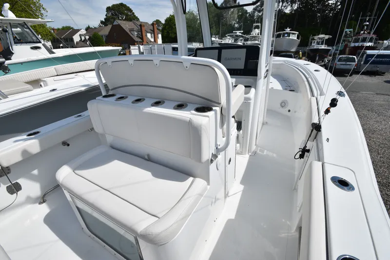 Slide: The Image of Sea Hunt 27 GAMEFISH FS 2023 - 19