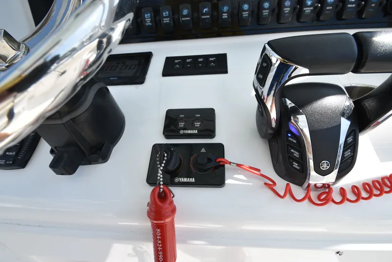 Slide: The Image of Sea Hunt 27 GAMEFISH FS 2023 - 29