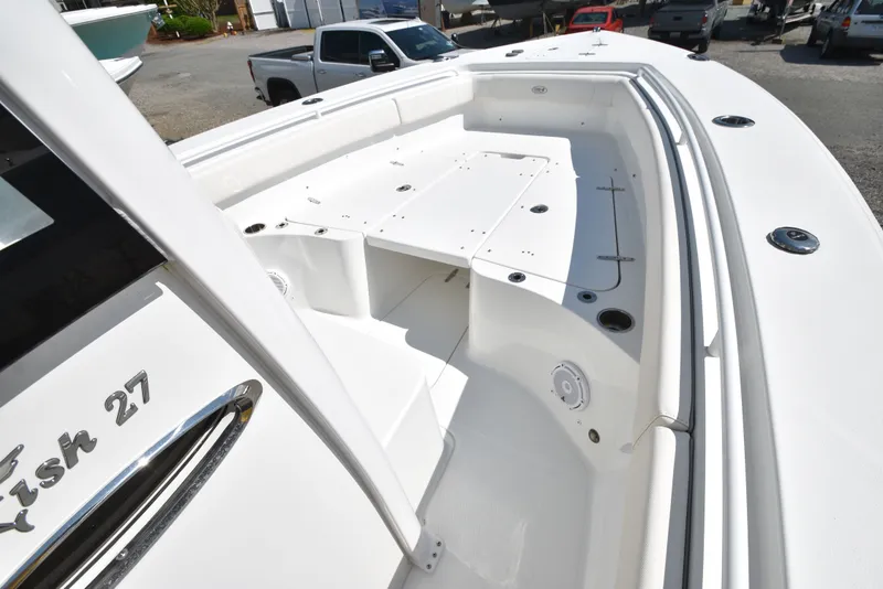 Slide: The Image of Sea Hunt 27 GAMEFISH FS 2023 - 39