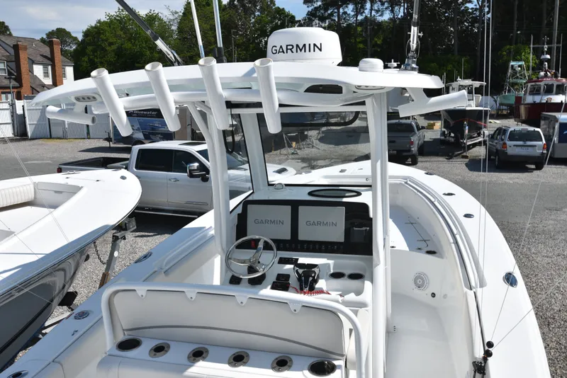Slide: The Image of Sea Hunt 27 GAMEFISH FS 2023 - 66