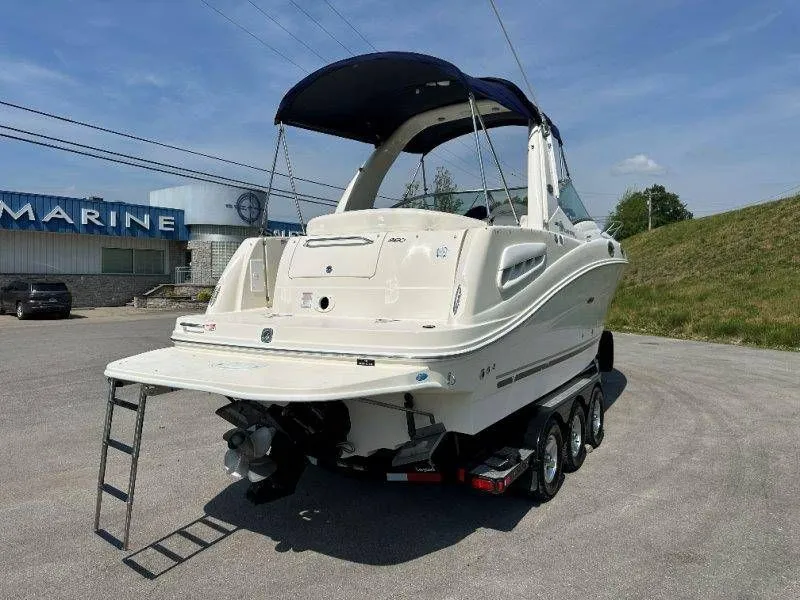 Slide: The Image of Sea Ray Sundancer 260 2006 - 11