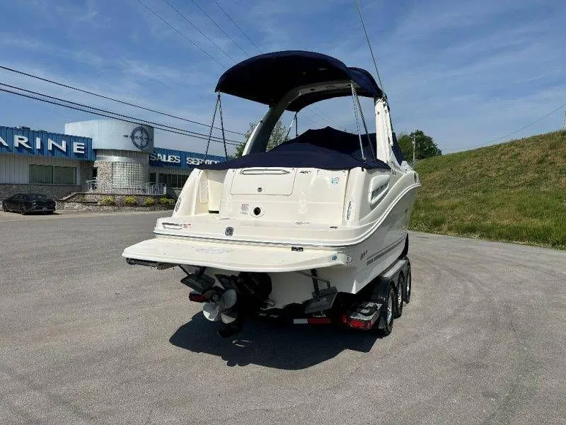 Slide: The Image of Sea Ray Sundancer 260 2006 - 57