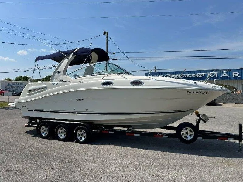 Slide: The Image of Sea Ray Sundancer 260 2006 - 8