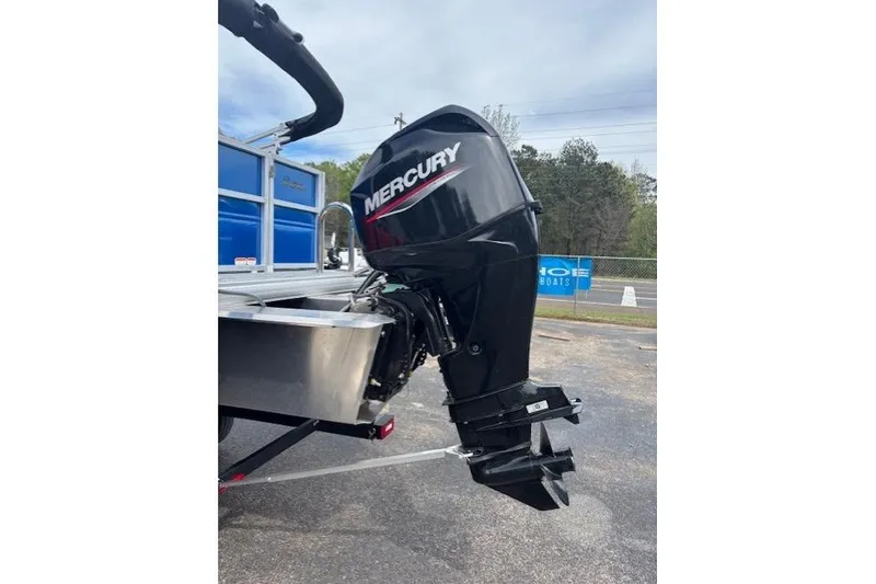 Slide: The Image of 2026 Sun Tracker Party Barge 16 DLX with Mercury outboard motor. - 3