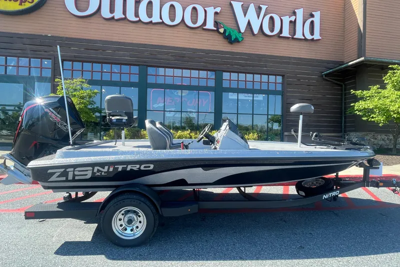 The Image of 2026 Nitro Z19 XL boat displayed outside Outdoor World store. - 0