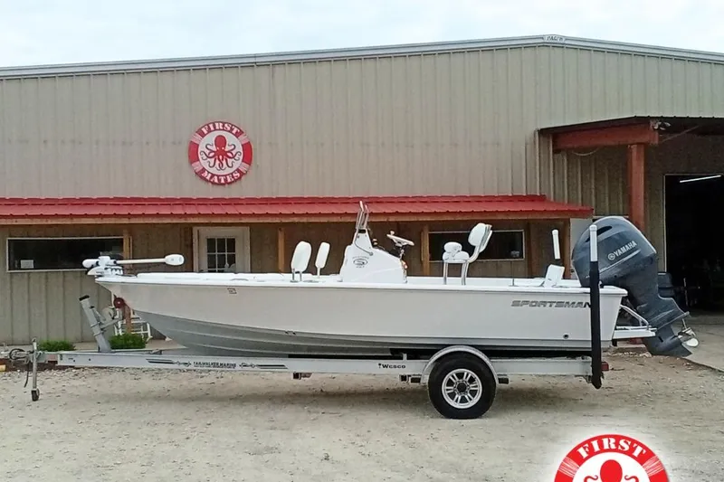 The Image of Sportsman Masters 207 Bay Boat 2021 - undefined