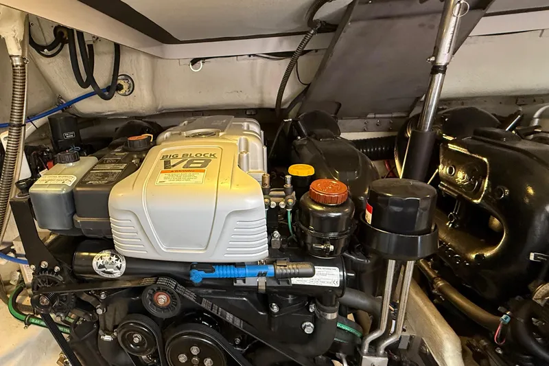 Slide: The Image of Engine compartment of a 2014 Formula 37 Performance Cruiser with a Big Block V8 engine. - 46