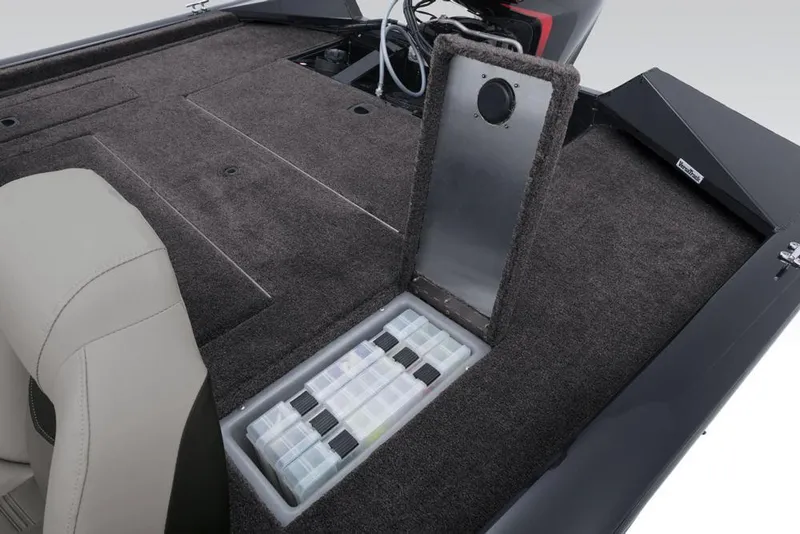 Slide: The Image of 2018 Tracker Pro Team 190 TX boat with storage and seat. - 28