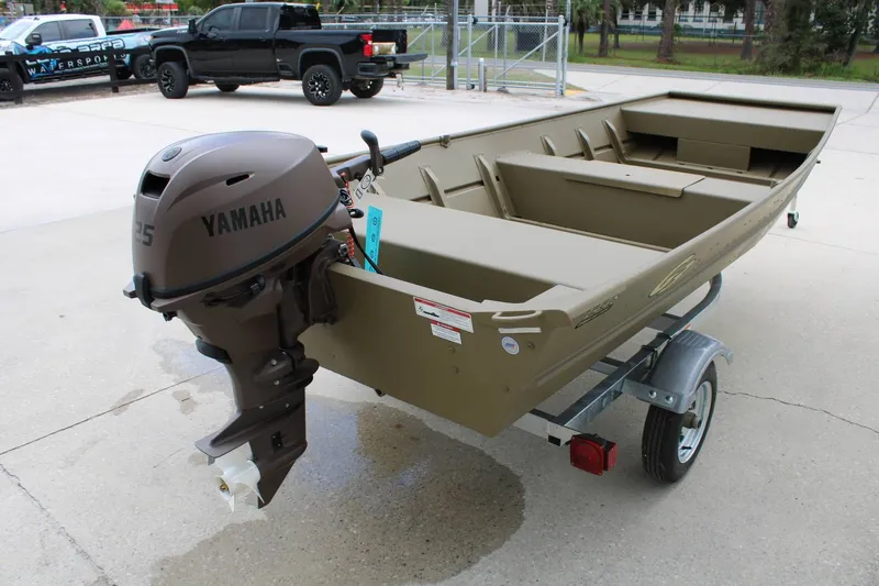 Slide: The Image of Yamaha F25SWHC3 2025 - 3