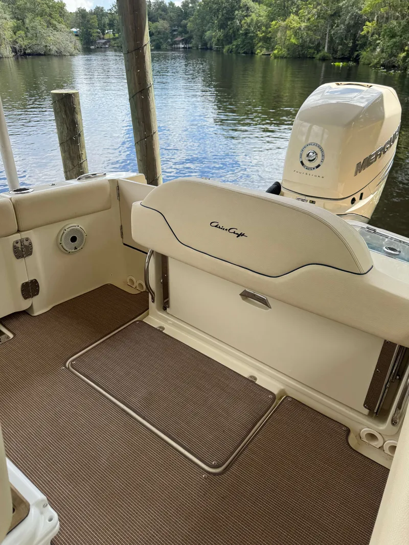 Slide: The Image of Chris-Craft Catalina 24 2023 - 38