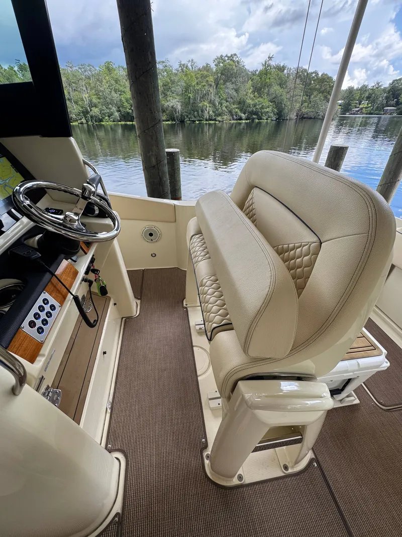 Slide: The Image of Chris-Craft Catalina 24 2023 - 24