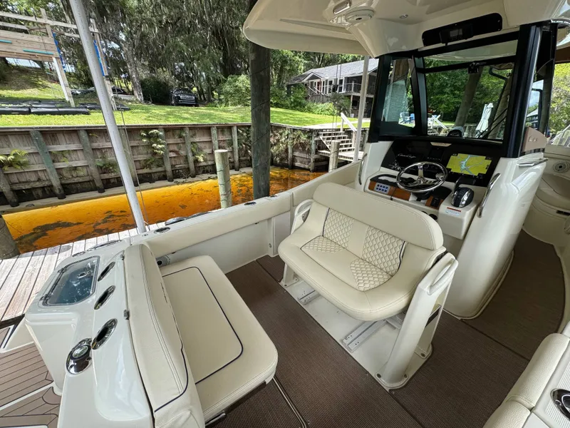 Slide: The Image of Chris-Craft Catalina 24 2023 - 34