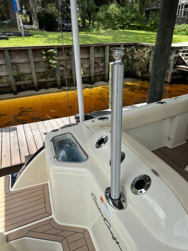 Slide: The Image of Chris-Craft Catalina 24 2023 - 26