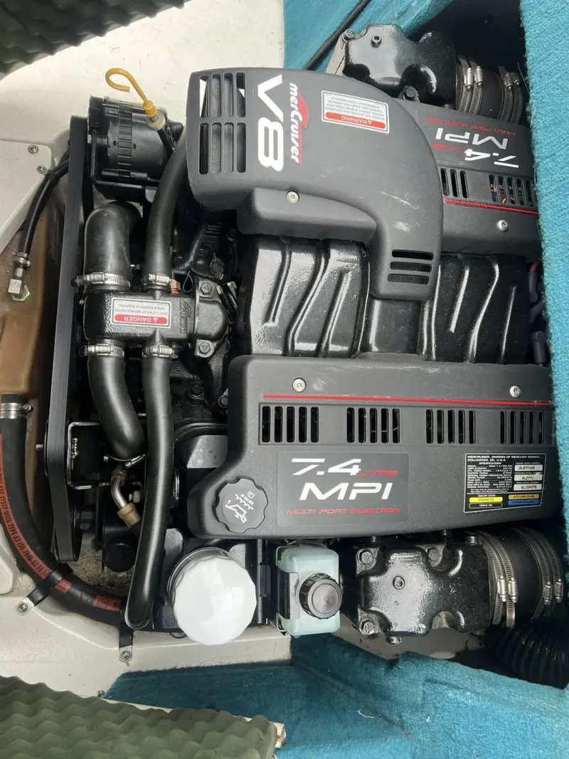 Slide: The Image of Sea Ray 230 Overnighter 1998 - 16