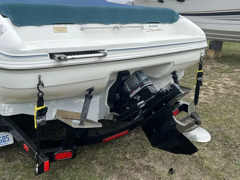 Slide: The Image of Sea Ray 230 Overnighter 1998 - 4