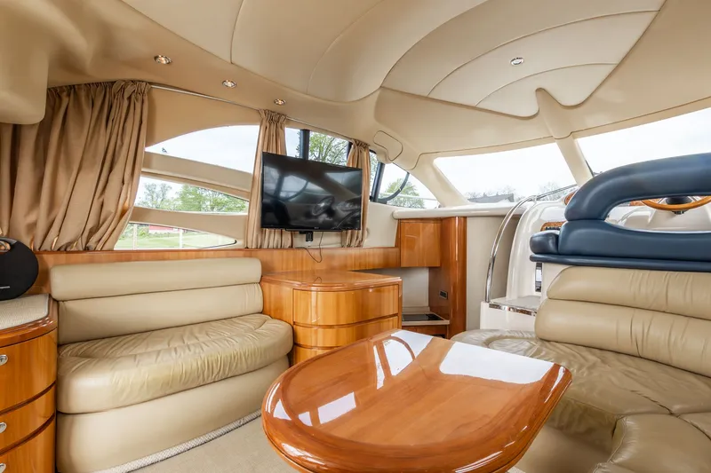 Slide: The Image of Luxurious interior of 2004 Azimut 39 Flybridge yacht. - 40