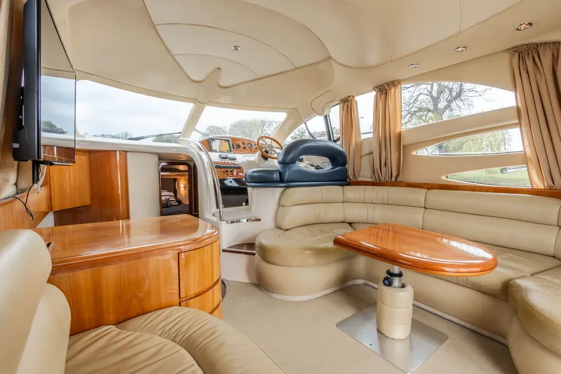 Slide: The Image of Luxurious interior of 2004 Azimut 39 Flybridge yacht. - 41