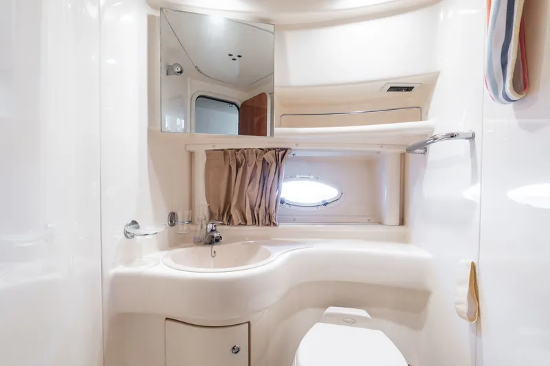 Slide: The Image of Azimut 39 Flybridge 2004 - 53