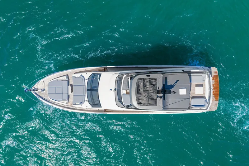 Slide: The Image of Azimut Fly 68 2025 - 2