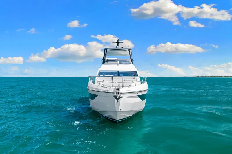 Slide: The Image of Azimut Fly 68 2025 - 19