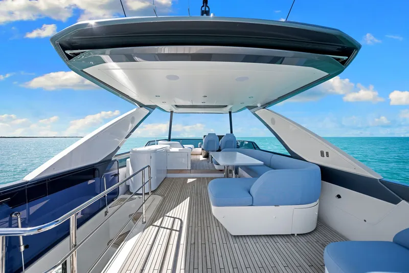 Slide: The Image of Azimut Fly 68 2025 - 65