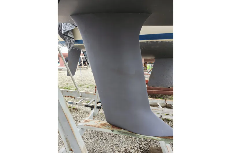 Slide: The Image of Keel of a 2004 Beneteau First 36.7 sailboat on a stand. - 8