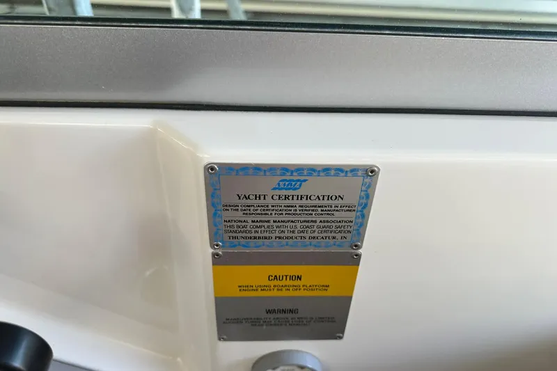 Slide: The Image of Yacht certification plaque on 2002 Formula 280 Bowrider boat, displaying safety compliance. - 37