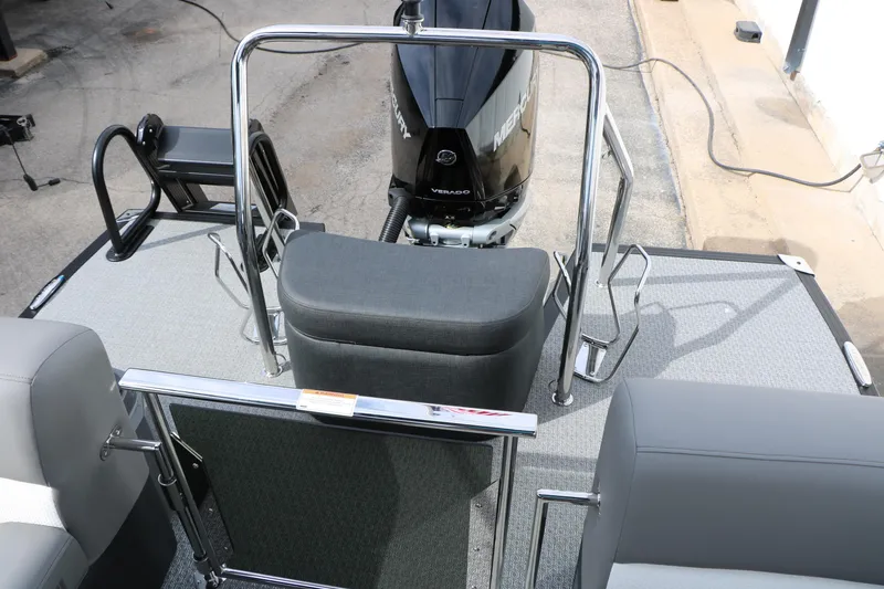 Slide: The Image of 2026 Evotti 723QL boat with Mercury Verado engine, rear seating, and stainless steel railings. - 32