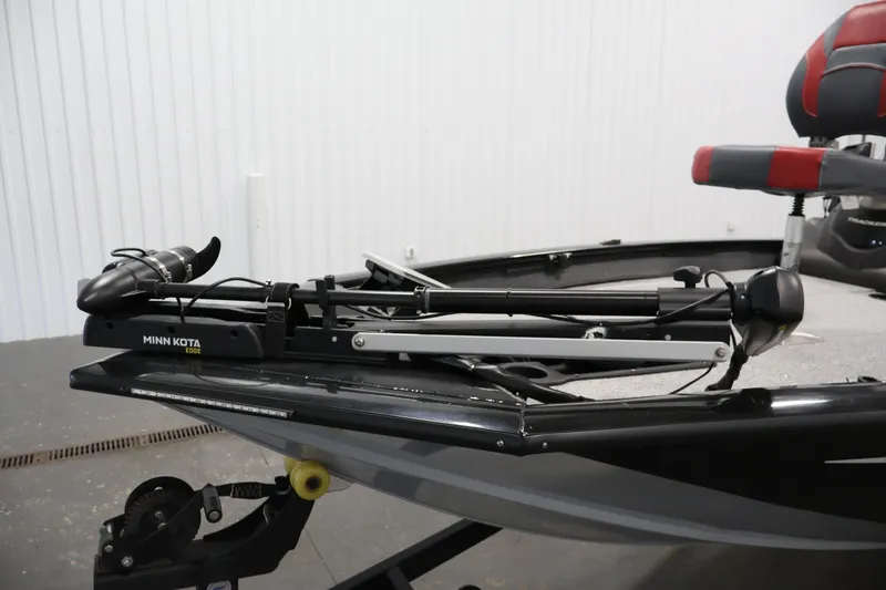 Slide: The Image of 2022 Tracker Pro Team 175 TXW boat with Minn Kota Edge trolling motor. - 11