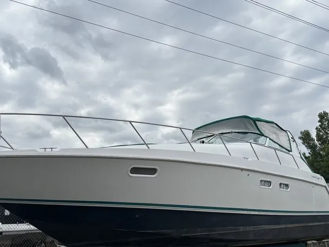 Slide: The Image of Chris-Craft Continental 1994 - 12