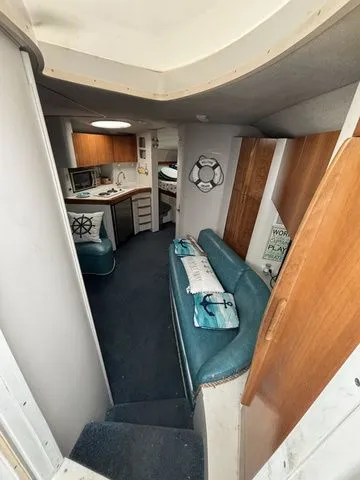 Slide: The Image of Chris-Craft Continental 1994 - 19
