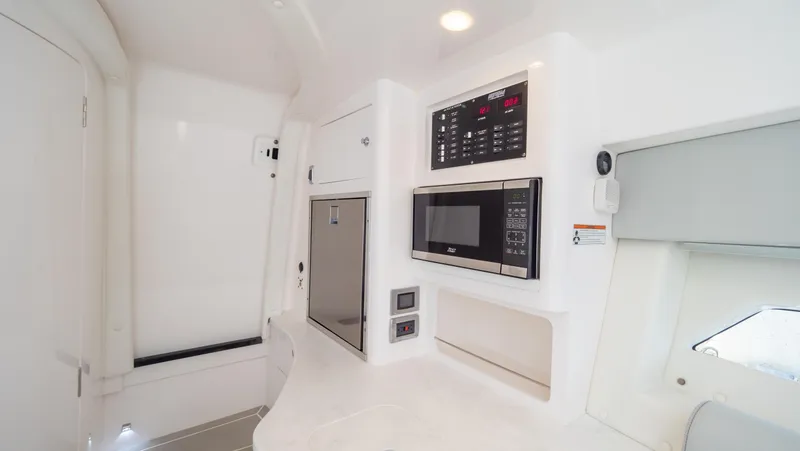 Slide: The Image of Intrepid 345 Valor 2022 - 137