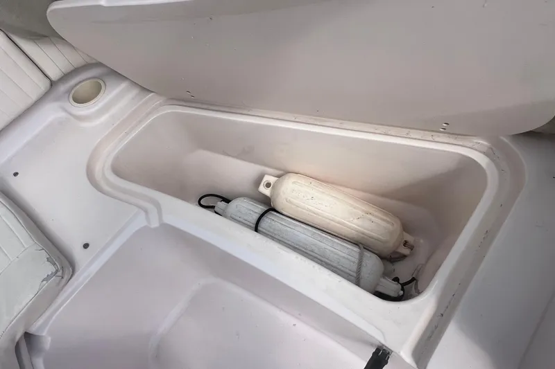 Slide: The Image of Storage compartment in 2006 Grady-White Tournament 205 boat. - 28