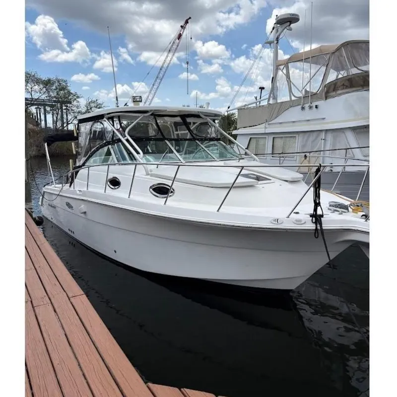 The Image of 2000 Wellcraft Coastal 290 with 300 h.p. Suzuki Outboards - 0
