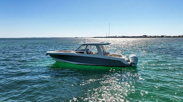Slide: The Image of Boston Whaler 350 Realm 2019 - 132
