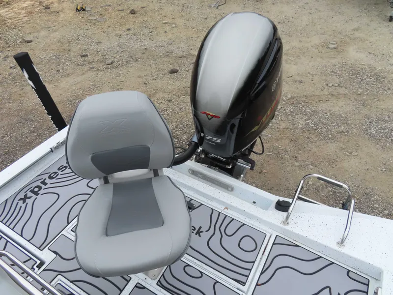 Slide: The Image of Xpress H22 B Yamaha 175 SHO 2023 - 16