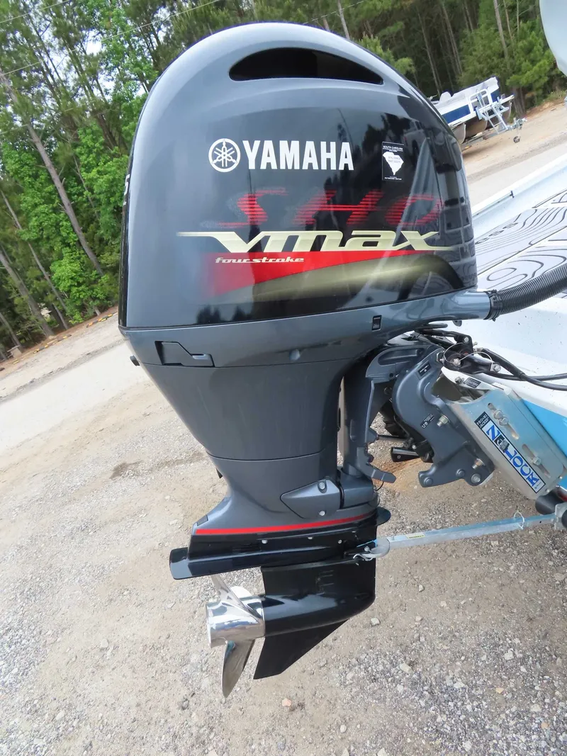 Slide: The Image of Xpress H22 B Yamaha 175 SHO 2023 - 22