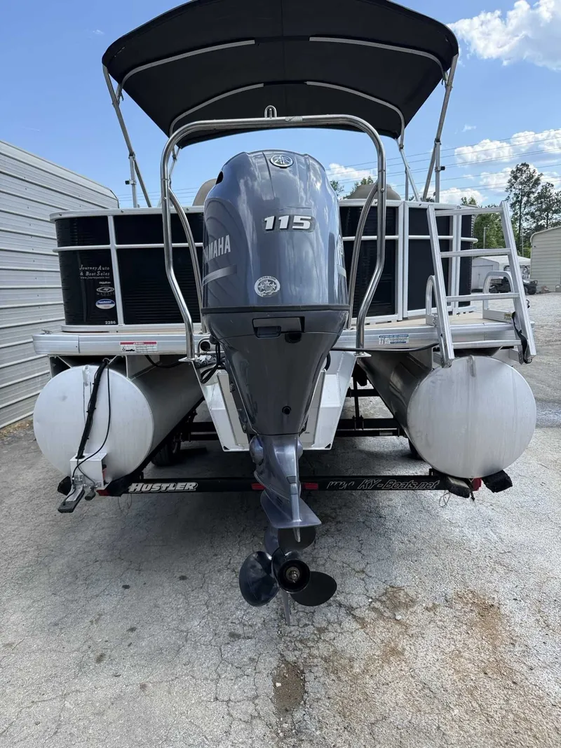 Slide: The Image of Godfrey Sweetwater 2086 Yamaha 115 Trailer Full Cover 2015 - 18