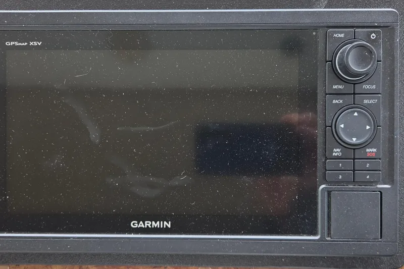 Slide: The Image of Garmin GPSMAP XSV on 2002 Sea Ray Sundancer 310 boat dashboard. - 16