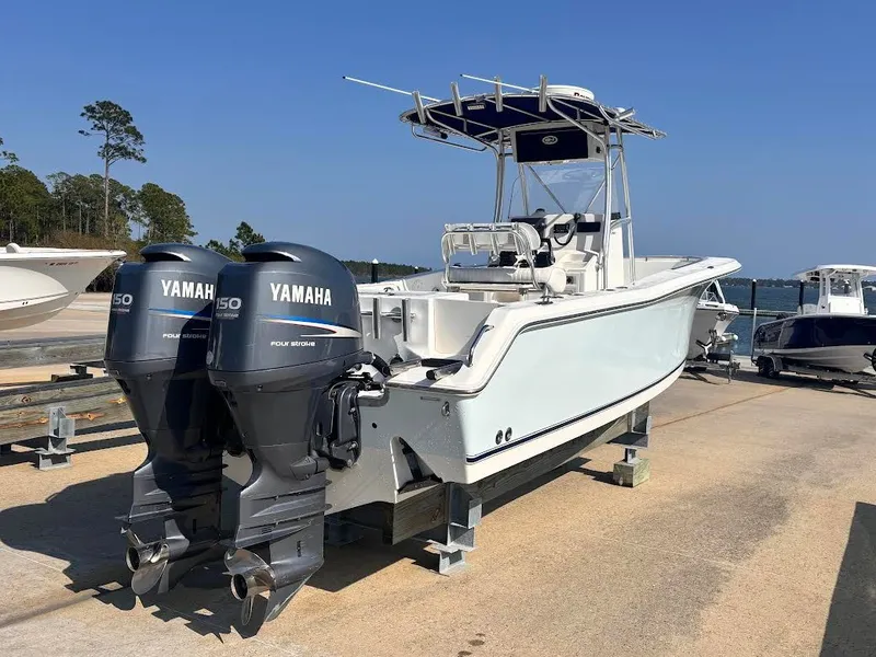 The Image of Sea Hunt 26 Center Console 2006 - 0