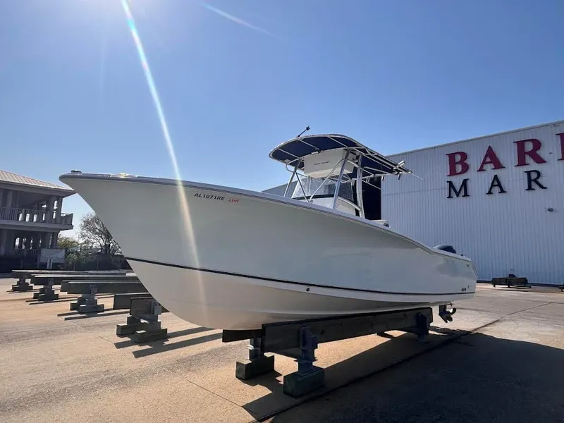 Slide: The Image of Sea Hunt 26 Center Console 2006 - 3