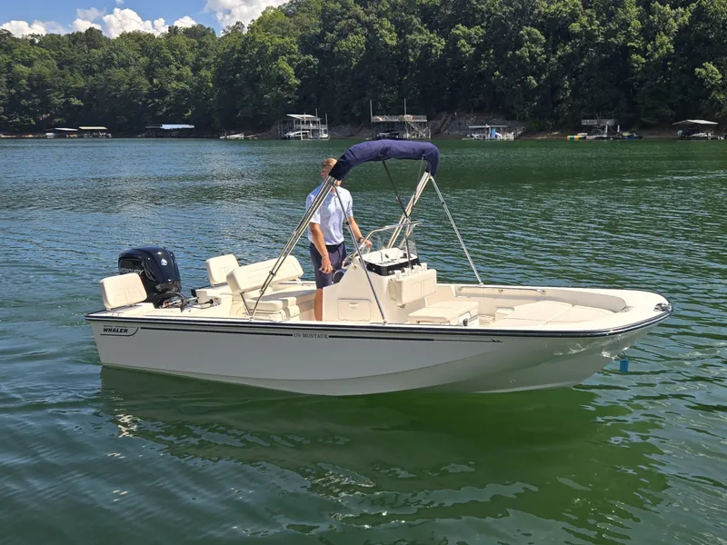 Slide: The Image of Boston Whaler 170 Montauk 2027 - 25