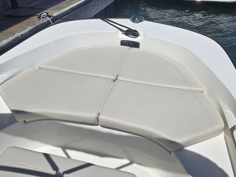 Slide: The Image of Boston Whaler 170 Montauk 2027 - 23