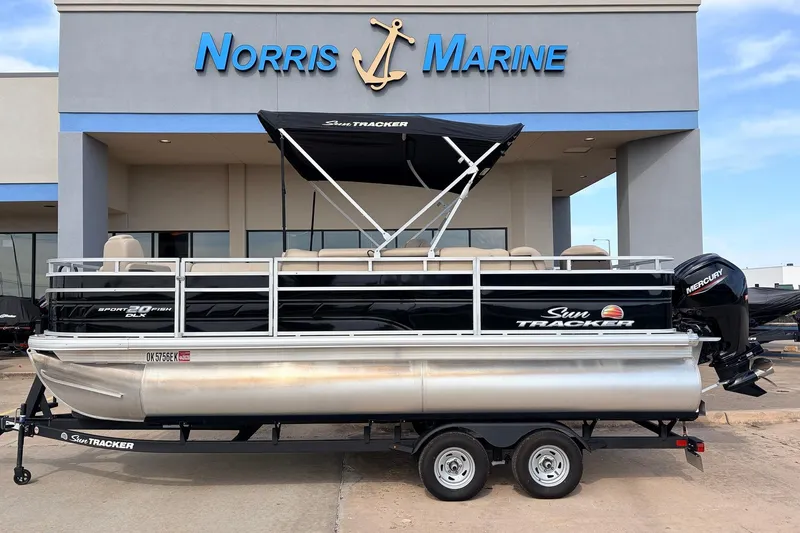 The Image of 2025 Sun Tracker SportFish 20 DLX pontoon boat at Norris Marine dealership. - 2