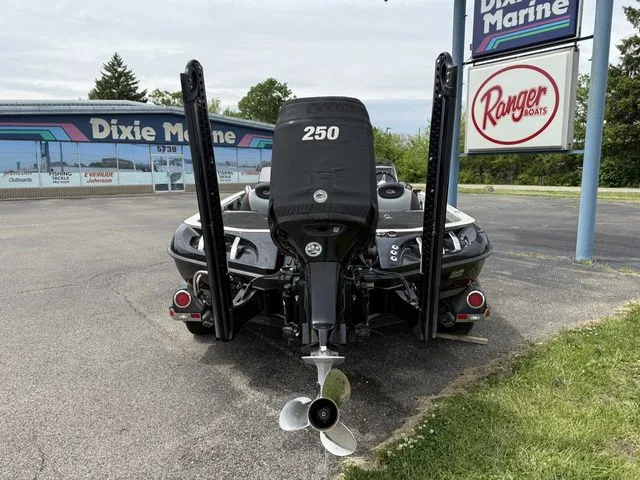 Slide: The Image of Ranger Z521 Comanche 2014 - 11