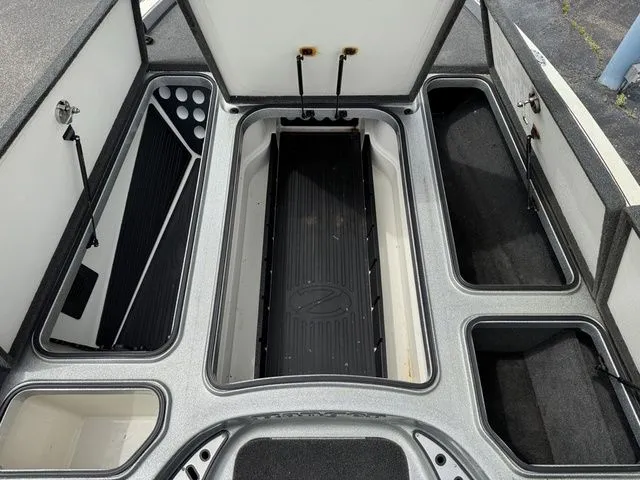 Slide: The Image of Ranger Z521 Comanche 2014 - 5